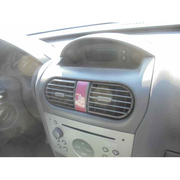 opel corsa c del año 2003