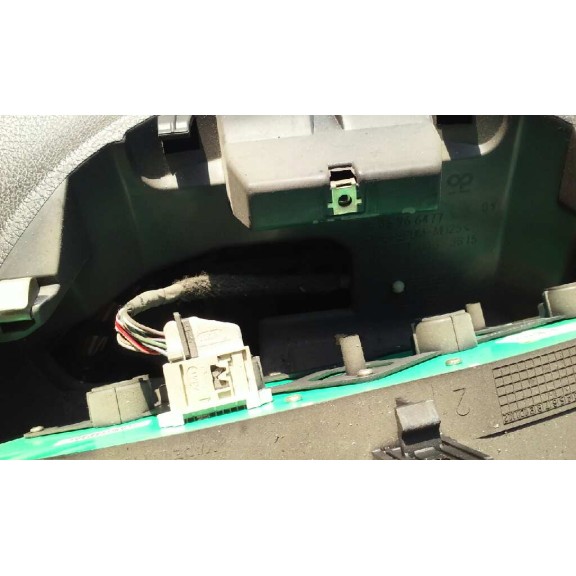 peugeot 206 berlina del año 2001