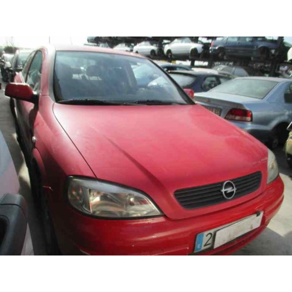 opel astra g berlina del año 2001