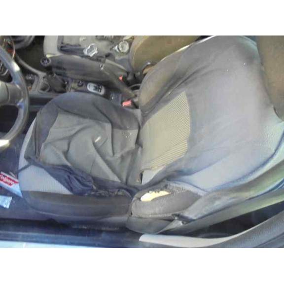 peugeot 206 berlina del año 2003