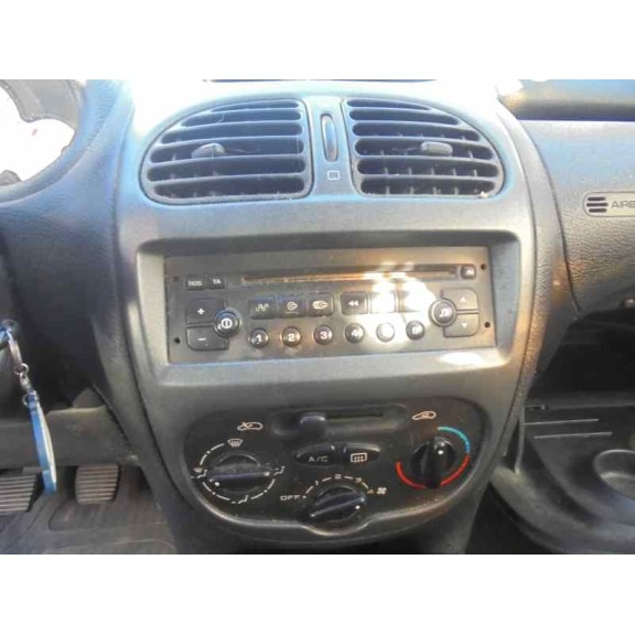 peugeot 206 berlina del año 2003