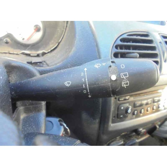 peugeot 206 berlina del año 2003