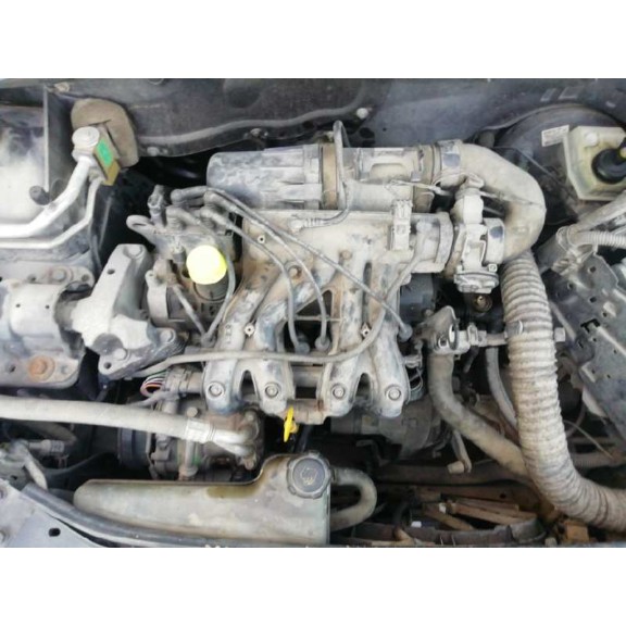 renault clio ii fase ii (b/cb0) del año 2004