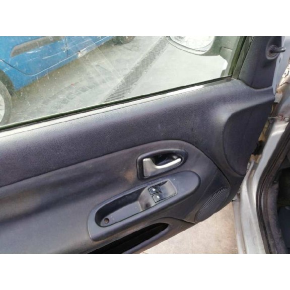 renault clio ii fase ii (b/cb0) del año 2004