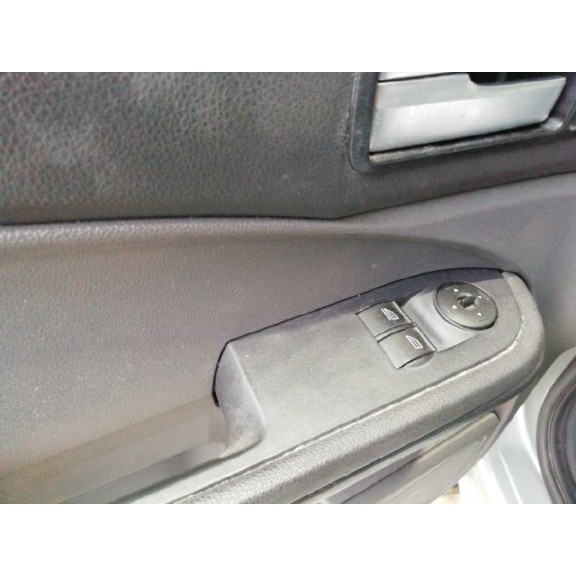 ford focus c-max (cap) del año 2004