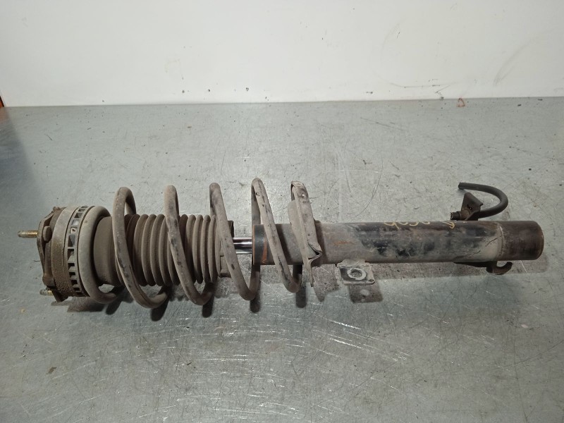 Recambio de amortiguador delantero derecho para mazda 2 berlina (dy) 1.4 crtd active referencia OEM IAM 3M7118045BA  