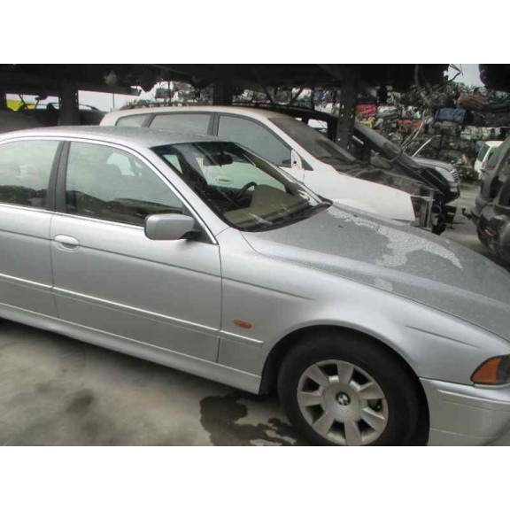 bmw serie 5 berlina (e39) del año 2001