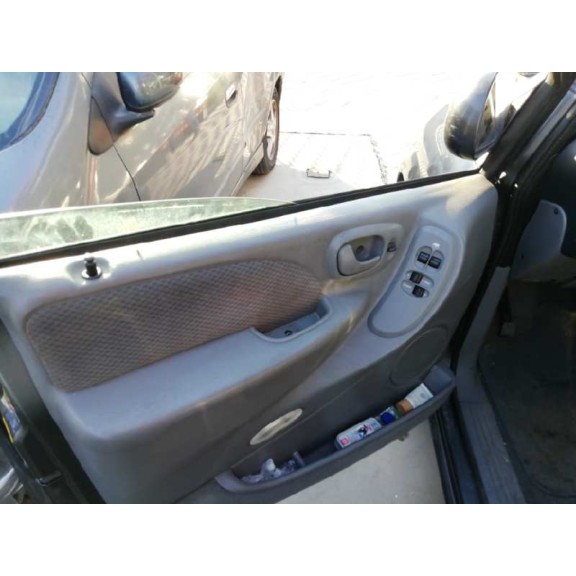 chrysler voyager (rg) del año 2005