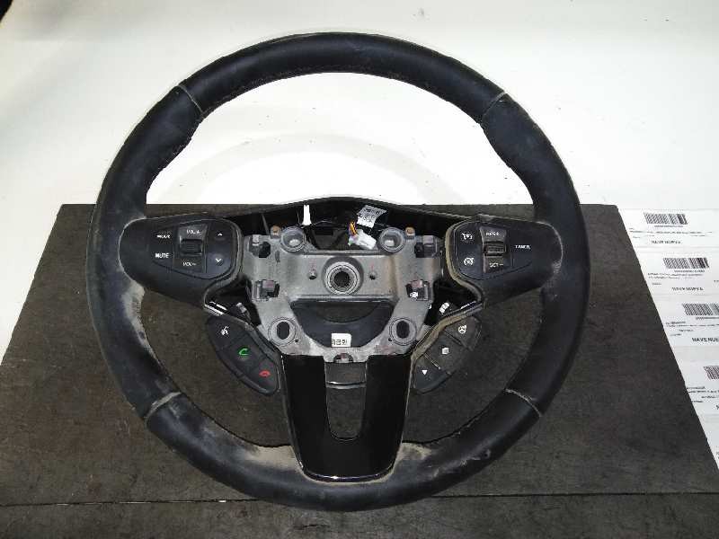 Recambio de volante para kia carens ( ) concept referencia OEM IAM  C/ MANDOS 3 RADIOS