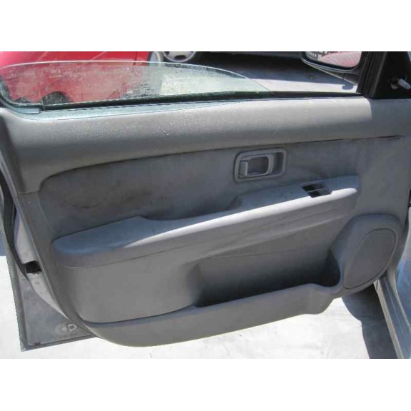 nissan micra (k11) del año 2002