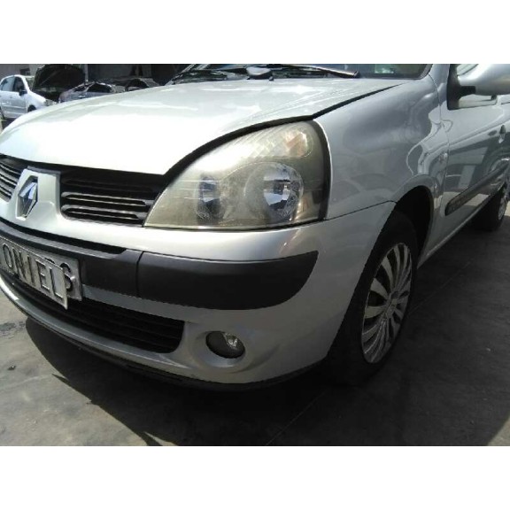 renault clio ii fase ii (b/cb0) del año 2004