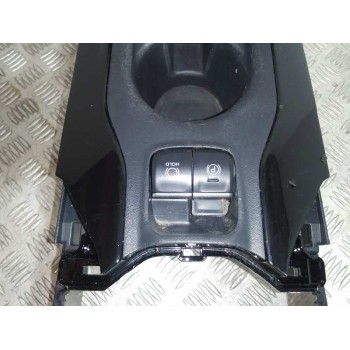 Recambio de apoyabrazos central para toyota corolla (e18) referencia OEM IAM   