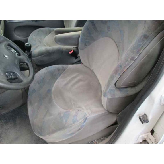 citroën xsara picasso del año 2000