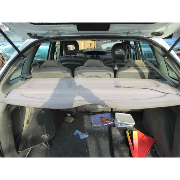 citroën xsara picasso del año 2000