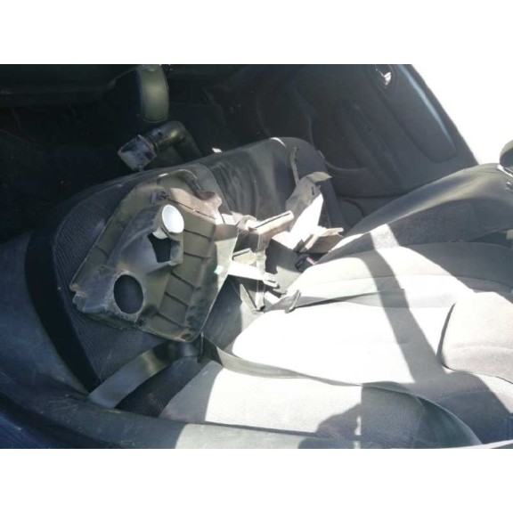 citroën c4 berlina del año 2006