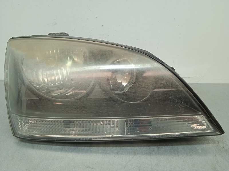 Recambio de faro derecho para kia sorento 2.5 crdi cat referencia OEM IAM  BIFARO PULIR