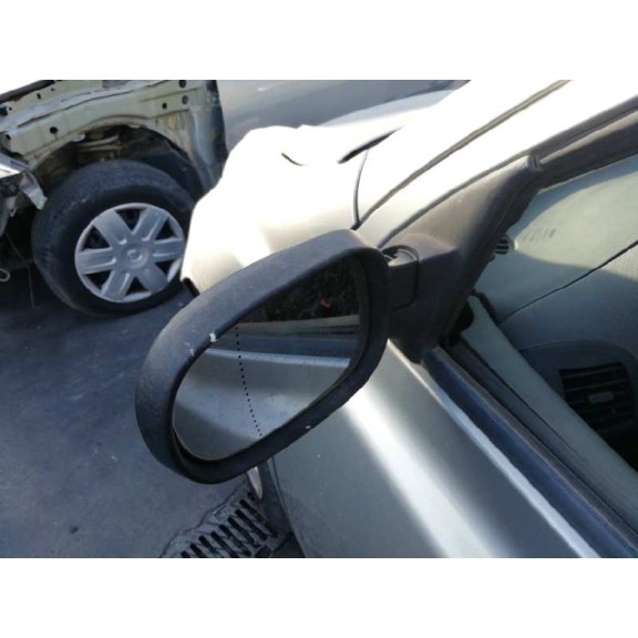 nissan micra (k12e) del año 2002