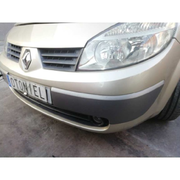renault grand scenic del año 2005