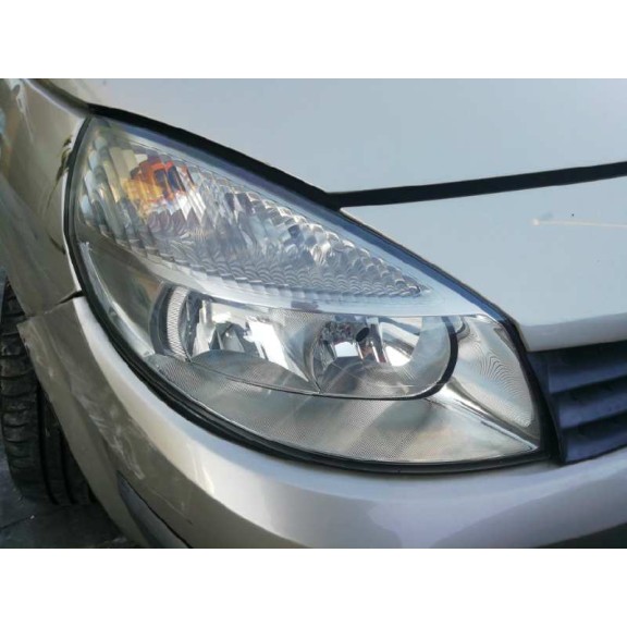 renault grand scenic del año 2005