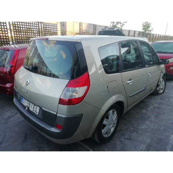 renault grand scenic del año 2005