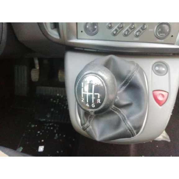 renault grand scenic del año 2005