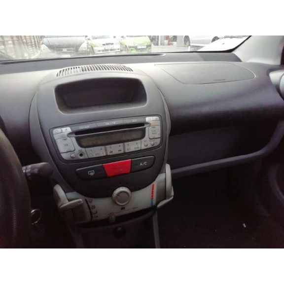 peugeot 107 del año 2007