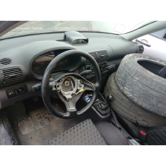 seat leon (1m1) del año 2001