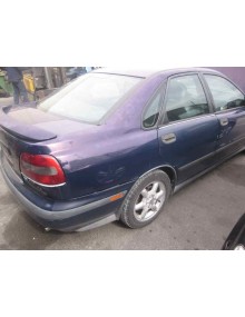 volvo s40 berlina del año 1998 2