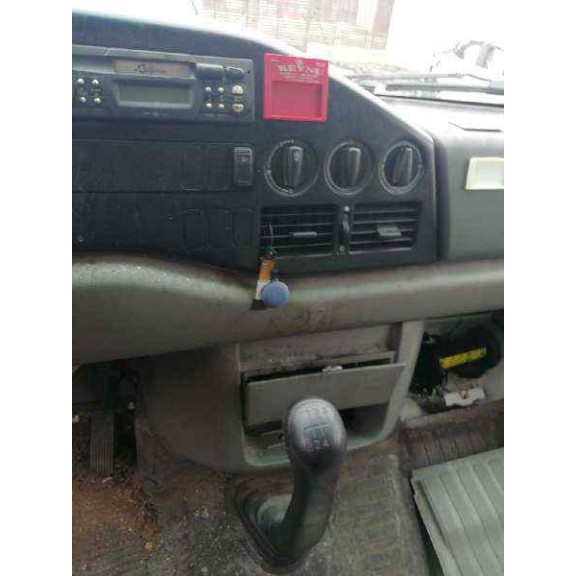 volkswagen lt caja cerrada / combi (mod. 1997) del año 2003