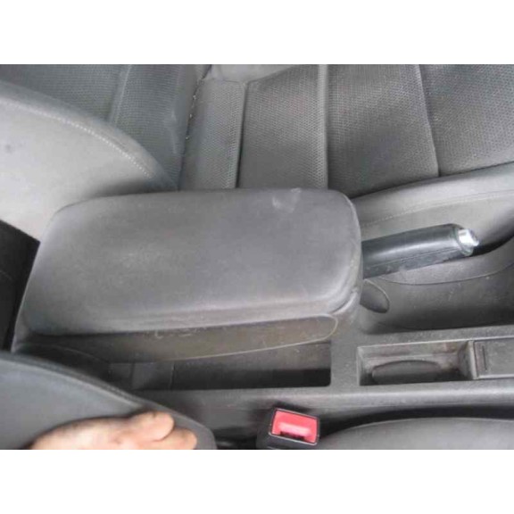 audi a4 berlina (8e) del año 2001