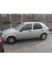 ford fiesta berlina del año 2002