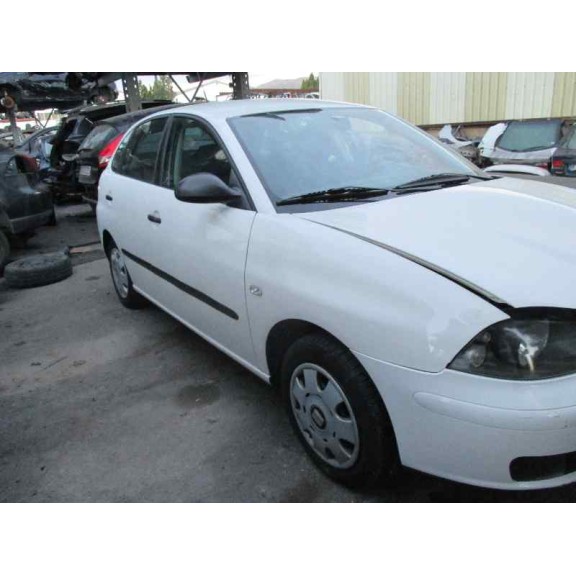 seat ibiza (6l1) del año 2002