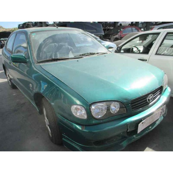 toyota corolla (e11) del año 2000