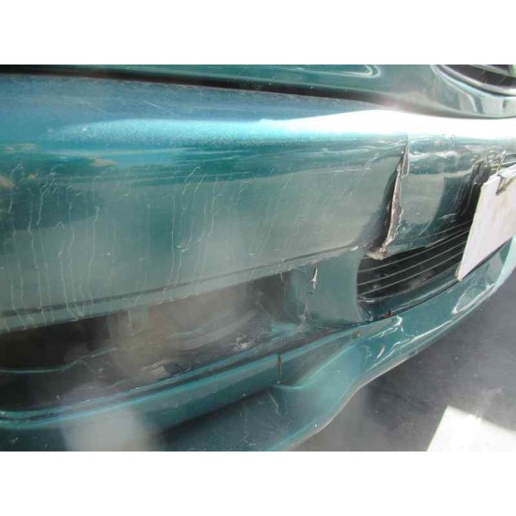 toyota corolla (e11) del año 2000