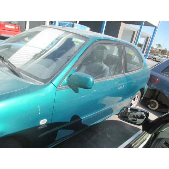 toyota corolla (e11) del año 2000