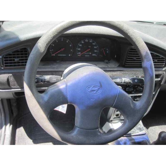 hyundai lantra (j1) del año 1994