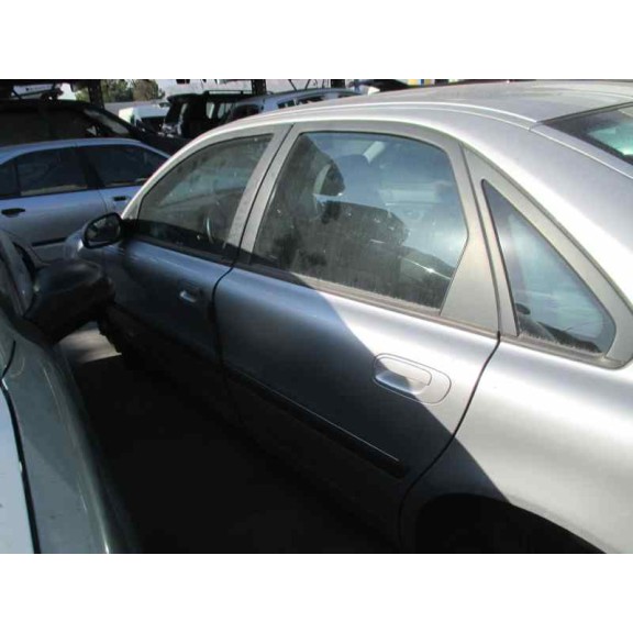 volvo s80 berlina del año 2003