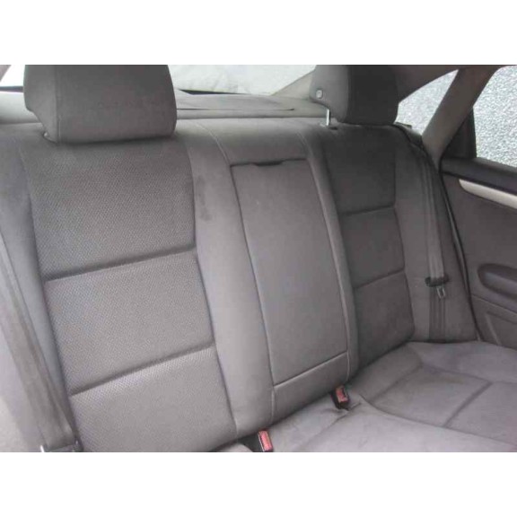 audi a4 berlina (8e) del año 2001