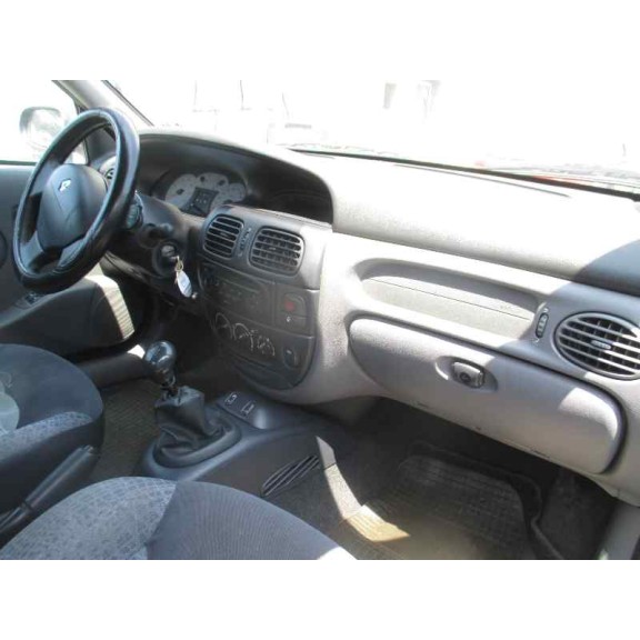 renault megane i fase 2 cabriolet (ea..) del año 2000