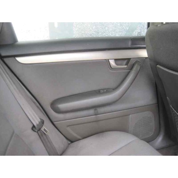 audi a4 berlina (8e) del año 2001