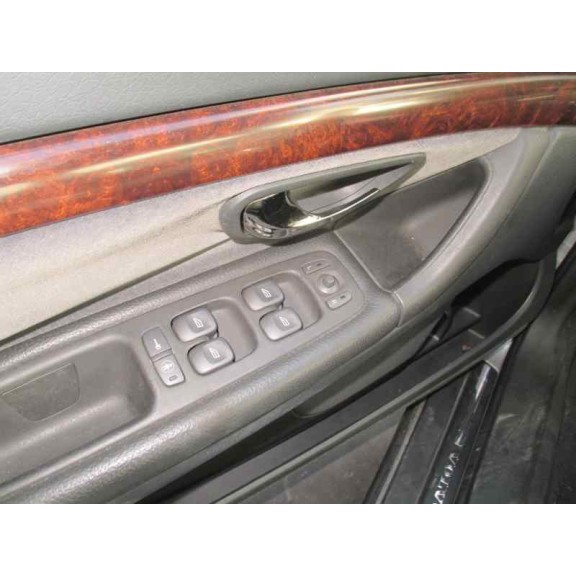 volvo s80 berlina del año 2003