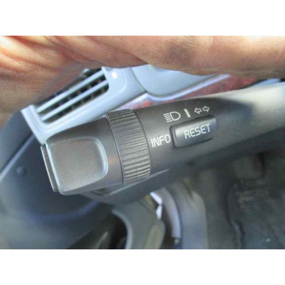 volvo s80 berlina del año 2003