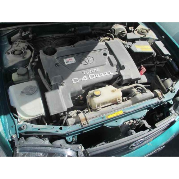 toyota corolla (e11) del año 2000