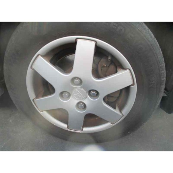 toyota corolla (e11) del año 2000