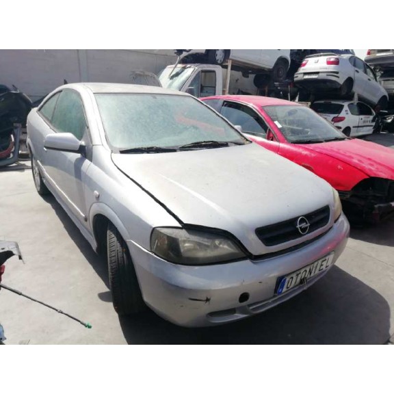 opel astra g coupé del año 2001