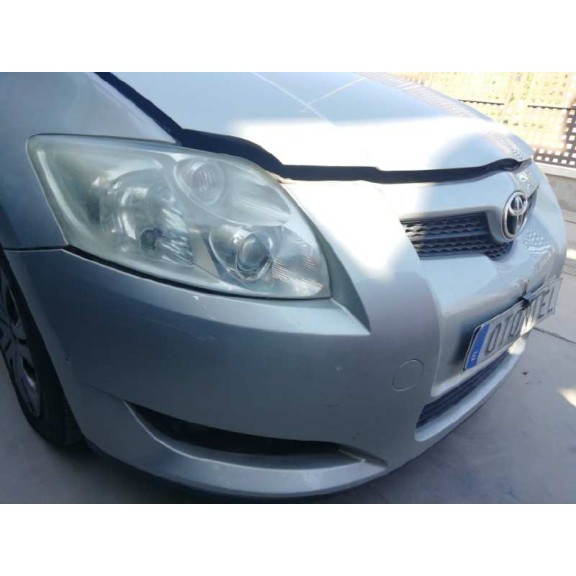 toyota auris del año 2007