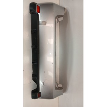 PARAGOLPES TRASERO 57704FG051 