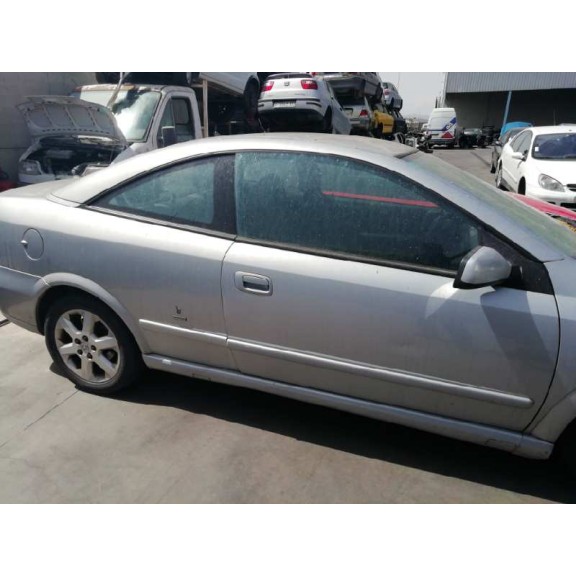 opel astra g coupé del año 2001