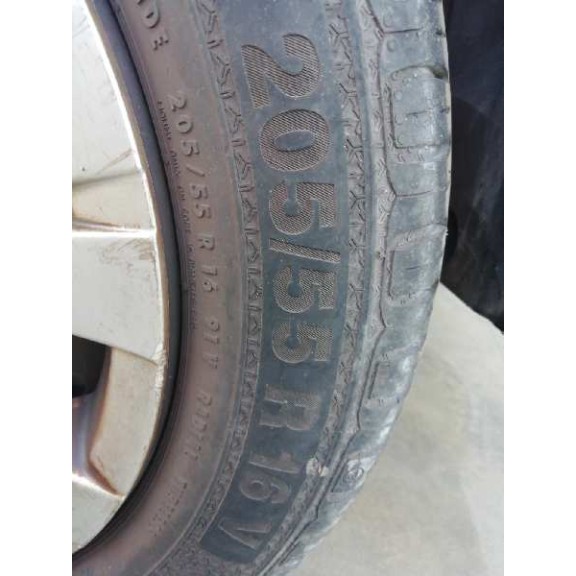 toyota auris del año 2007