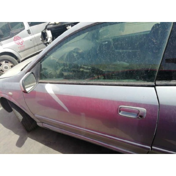 opel astra g coupé del año 2001